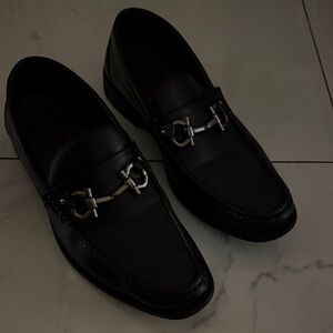 Men's Black Salvatore Ferragamo loafers
